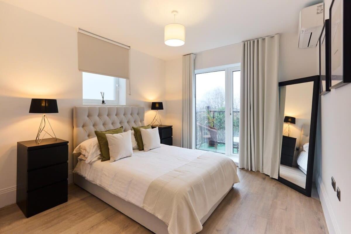 Apartamento The Wembley Park Arms - Modern 2bdr Flat With Parking + Balcony Londres